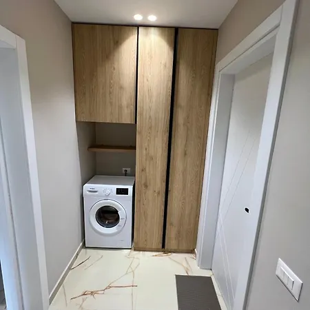 Apartment Juri Lungomare *