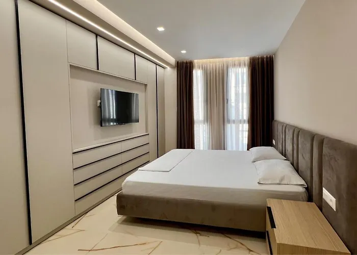 Juri Lungomare Appartement Vlorë