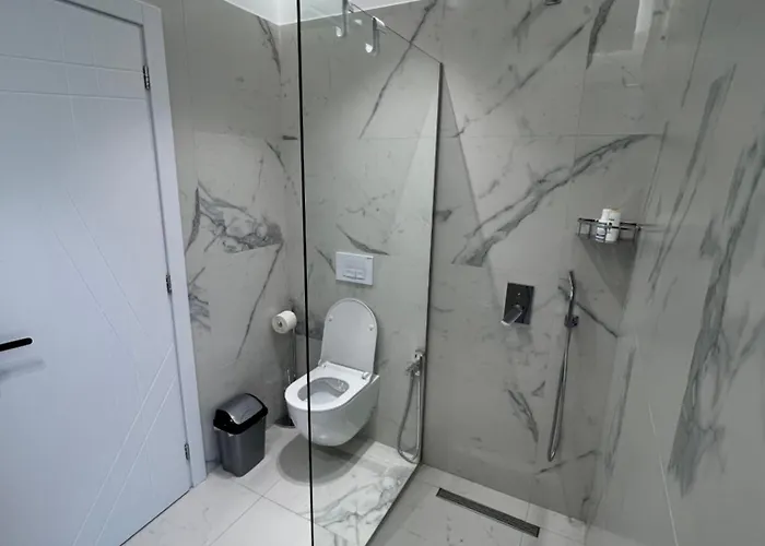 Juri Lungomare Vlorë