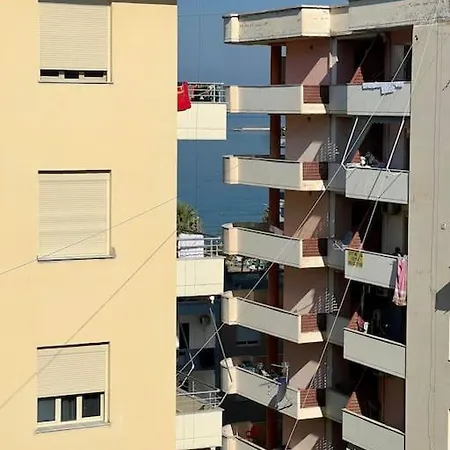 Juri Lungomare Apartment Vlore