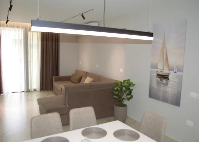 Juri Lungomare Apartmán Vlorë